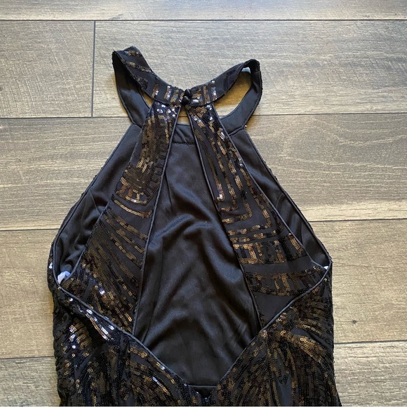 NWT || Lulus || Sequin High Neck Mini Dress Size L - Picture 7 of 11